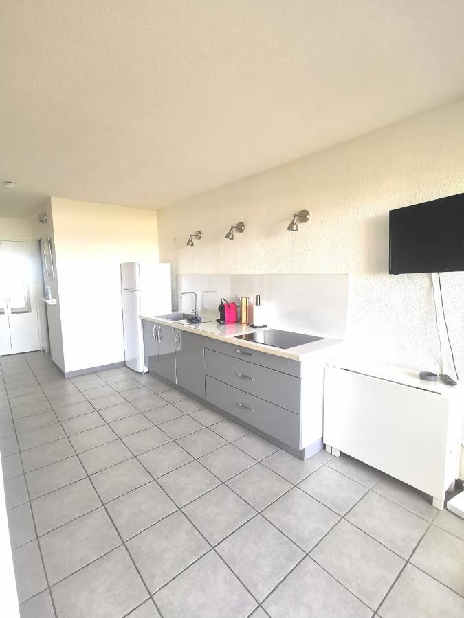 Vue 212 *